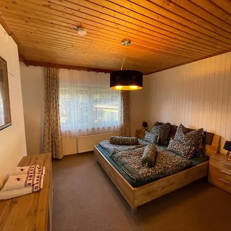 Haus Silverfern Апартаменты